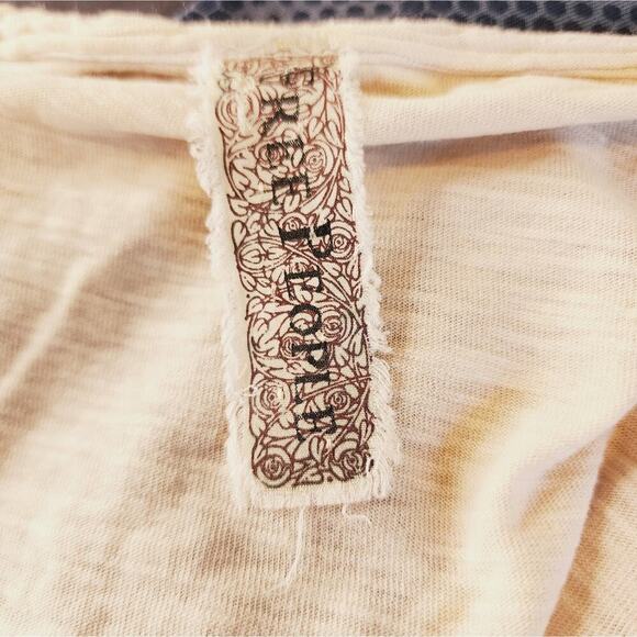 FREE PEOPLE VINTAGE EMBROIDERED TOP SIZE SMALL - Picture 3 of 7
